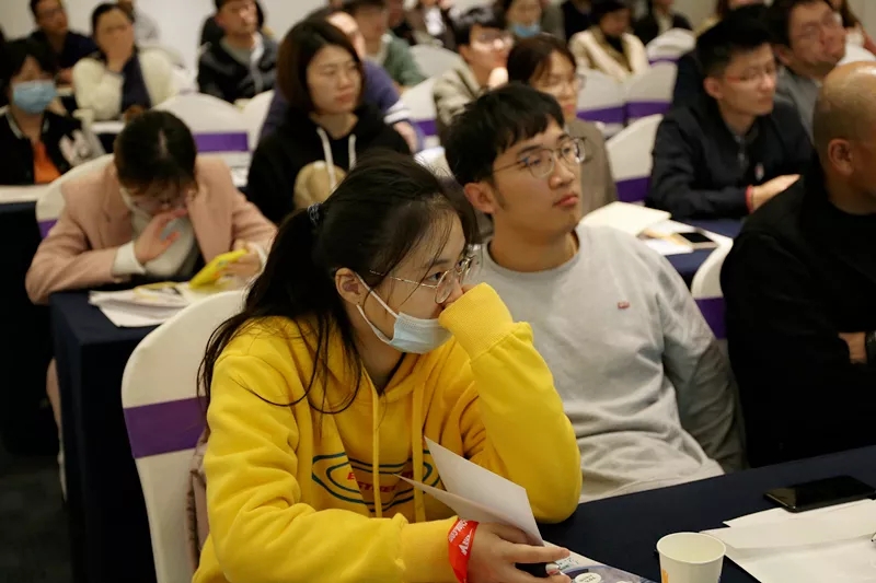 1881605494148918.jpg 640.webp.jpg